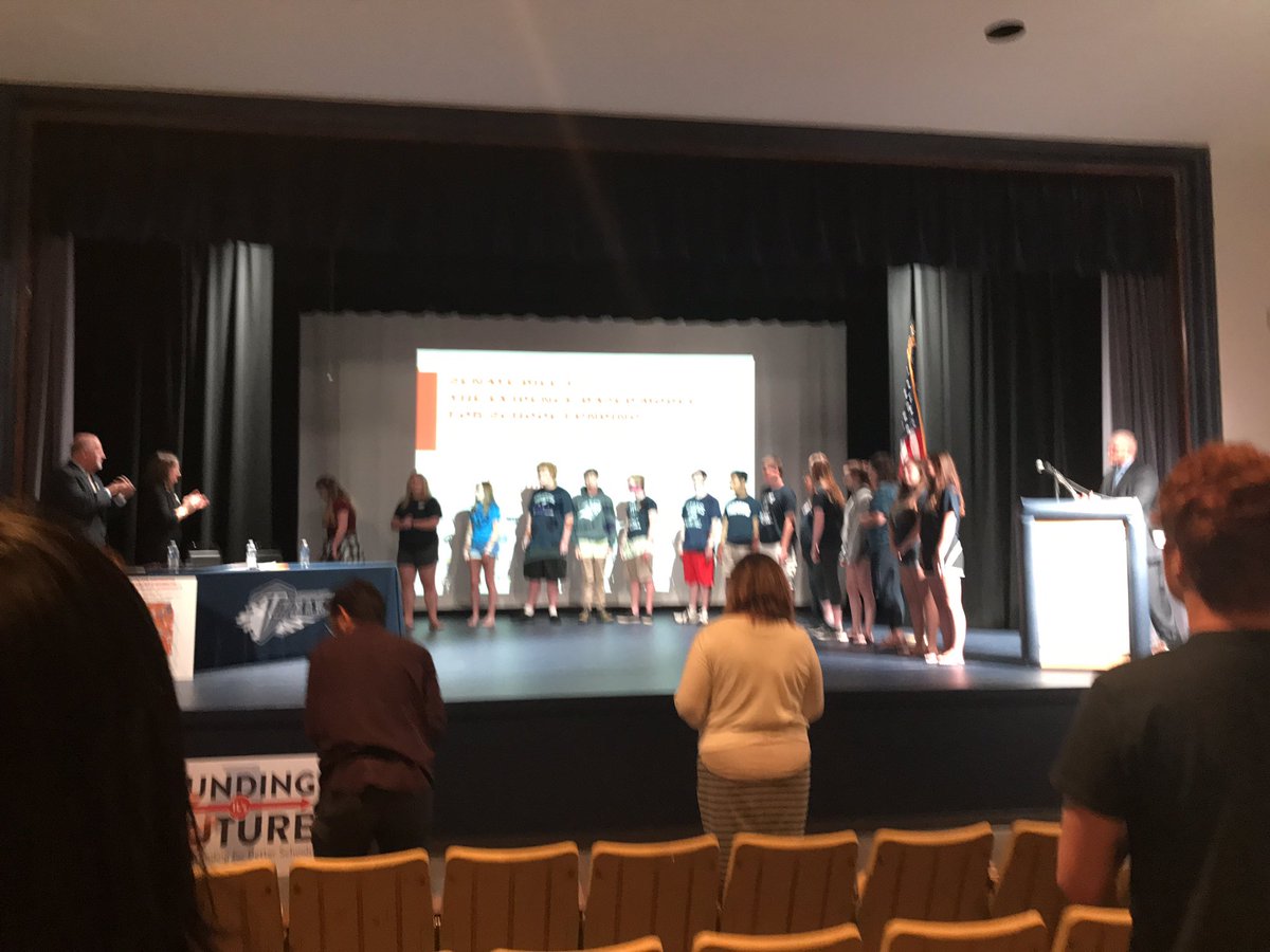 PrincipalHutton's tweet image. MR238 Madrigal singers kicking off the Town Hall meeting tonight. We need Senate Bill 1 for our kids. #SB1 #FixedtheFormula #GetItDoneSB1