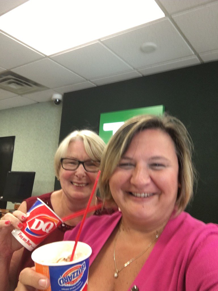 Enjoying a blizzard on miracle treat day #Iwk <a href="/ShelliGeldart/">Shelli Geldart</a> <a href="/SanaHubaishy/">Sana Hubaishy_TD</a>