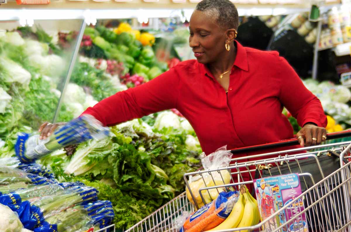 Marketers beware: Don’t ignore aging populations. #healthmarketing #healthyliving <a href="/SmartBrief/">SmartBrief</a>  ow.ly/ZItX30ejxsP