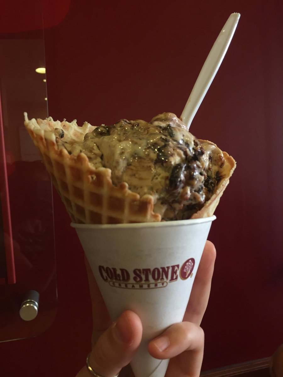 Ice Cream Review tweet media