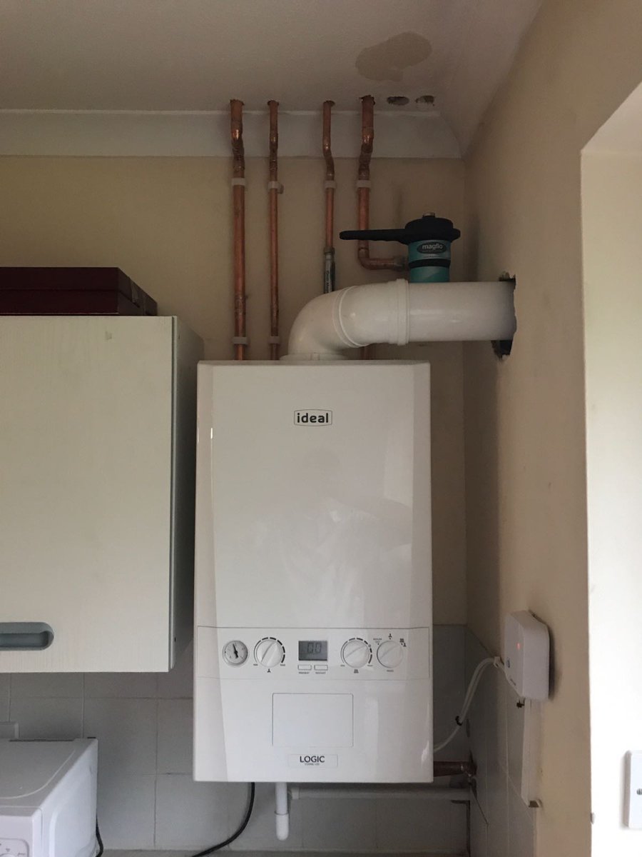 29Heating's tweet image. Some making good to do around the flue but another fine install. @ideal_heating with a @Tfcgroupuk filter. #boilerup  #boilerinstall