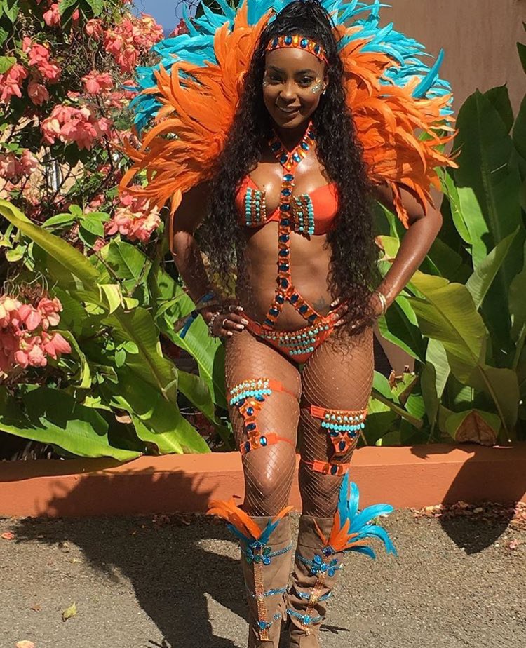 BlackGirlsWinni's tweet photo. And on this week's episode of Black is Beautiful... https://t.co/39gD8iL2CO