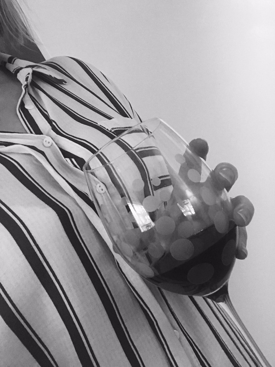 pammieh2003's tweet photo. When you just can't adult anymore! #Merlot #isitnotfridayyet https://t.co/UOLBAJDRbP