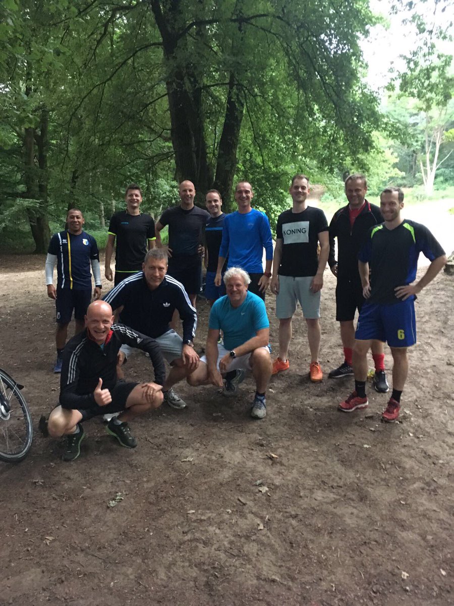 DZC6's tweet photo. Eerder starten met voorbereiding dan @DZC68_1, ambities zijn duidelijk. Op naar kampioenschap! RT waard lijkt ons toch @dzc68 @DZCsupport68 https://t.co/PqUT0sXgTY