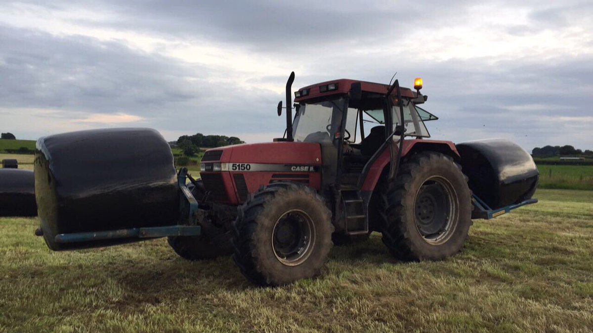 Busy at Bales #Farm24