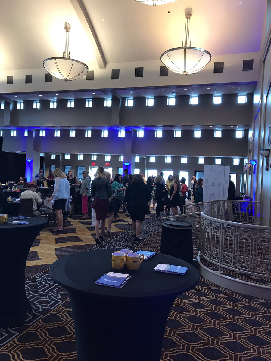 MPMeetingsCom's tweet photo. It's happening!! #rainorshine #hotels #expedia #groups #expedianola @hotelplanner https://t.co/Re8C4dvpzF