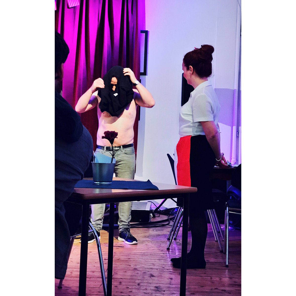 Getting hot in here !🔥🔥🌹🍷#datesatthespeedofsound #LadiesDay #edfringe #summerhall #fringefestival #comejoinus #funtimes #theater