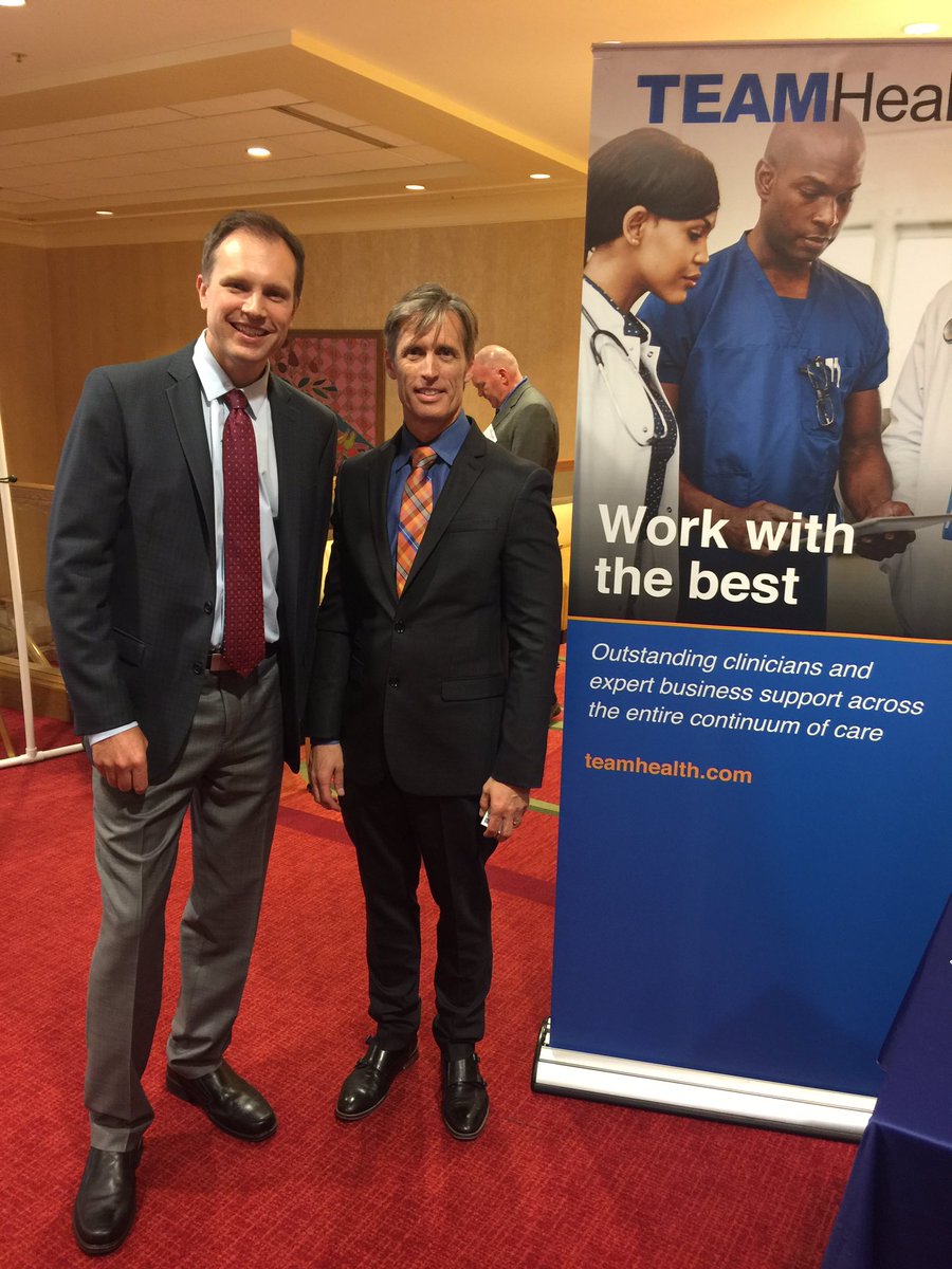 AimeeAd10's tweet photo. Awesome day @#EMRO17! Dr Kevin Klauer and Dr. Wes Martus at our @teamhealth booth! https://t.co/YqxBecN3gw