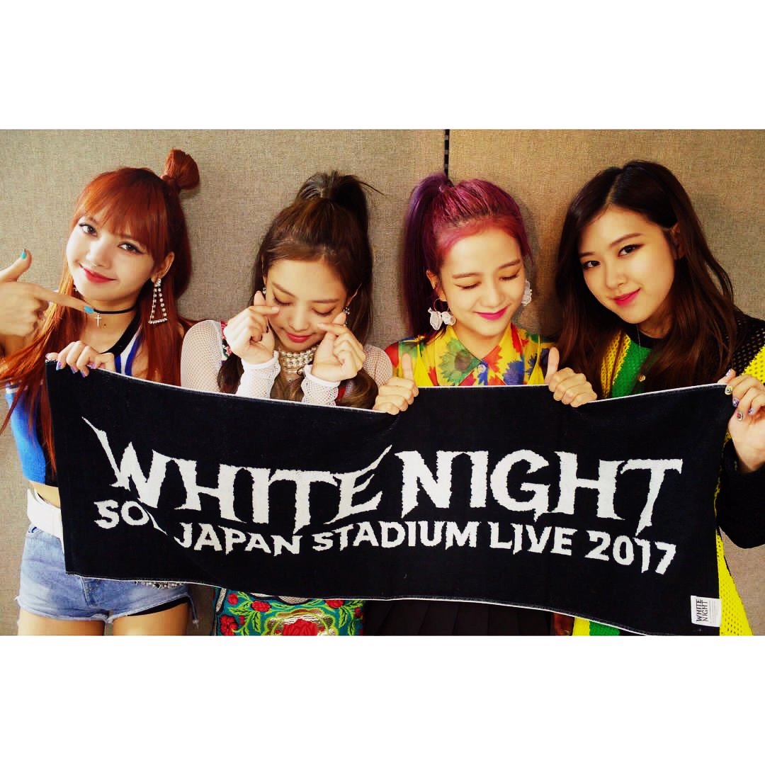 jennyttrium's tweet photo. вlαcĸpιɴĸoғғιcαl υpdαтeѕ.

❝#BLACKPINK #BLINK #888 #SONSUZADEK❞ https://t.co/EZAq3DDI1V