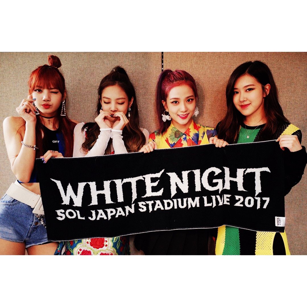 jennyttrium's tweet photo. вlαcĸpιɴĸoғғιcαl υpdαтeѕ.

❝#BLACKPINK #BLINK #888 #SONSUZADEK❞ https://t.co/EZAq3DDI1V