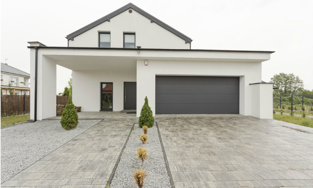 CricketPavers's tweet photo. Make your #ConcreteDriveway come to life with these design tips! #CricketPavers 
https://t.co/Y4VquGaXqZ https://t.co/vnfvTbETPE