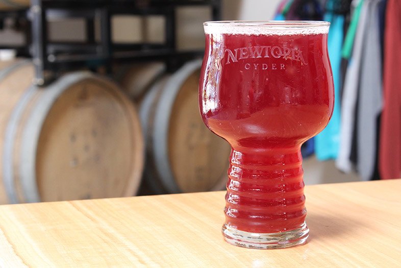 SanDiegoMag's tweet photo. .@NewtopiaCyder brings flavor to Scripps Ranch. https://t.co/umZdSu7J0A #SDMBeer https://t.co/DdlZF7PueY