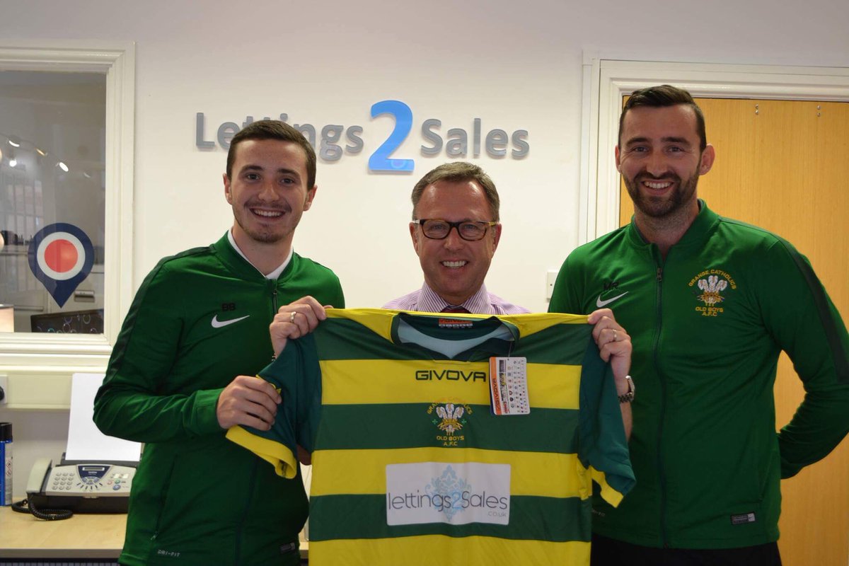 GCOBFC's tweet image. Vice Captain @Matthewrees21 and 1st team coach @BobbyBushae29 visited @Lettings2Sales to present new home shirt!! #Sponsor #GCOBFC #Lettings