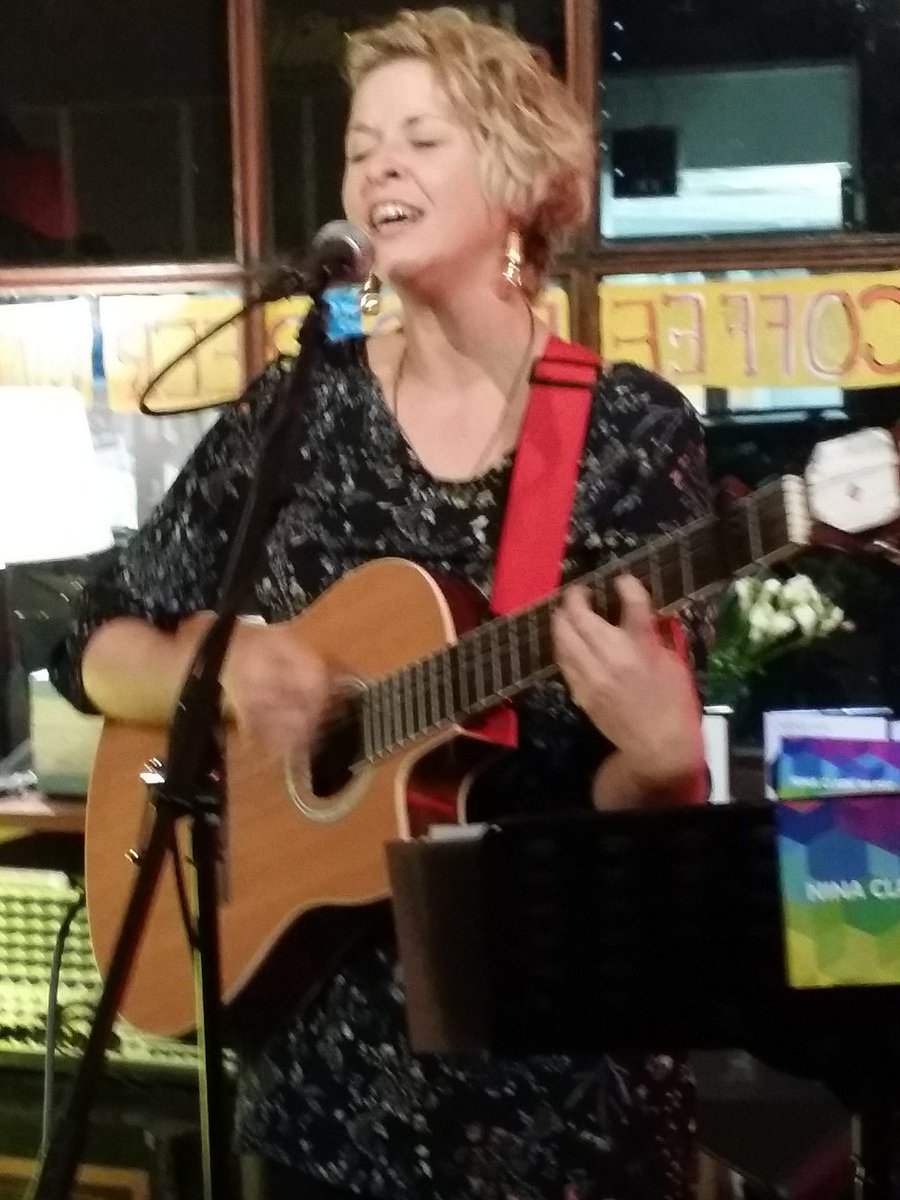 #Nina Clark singing her heart out!