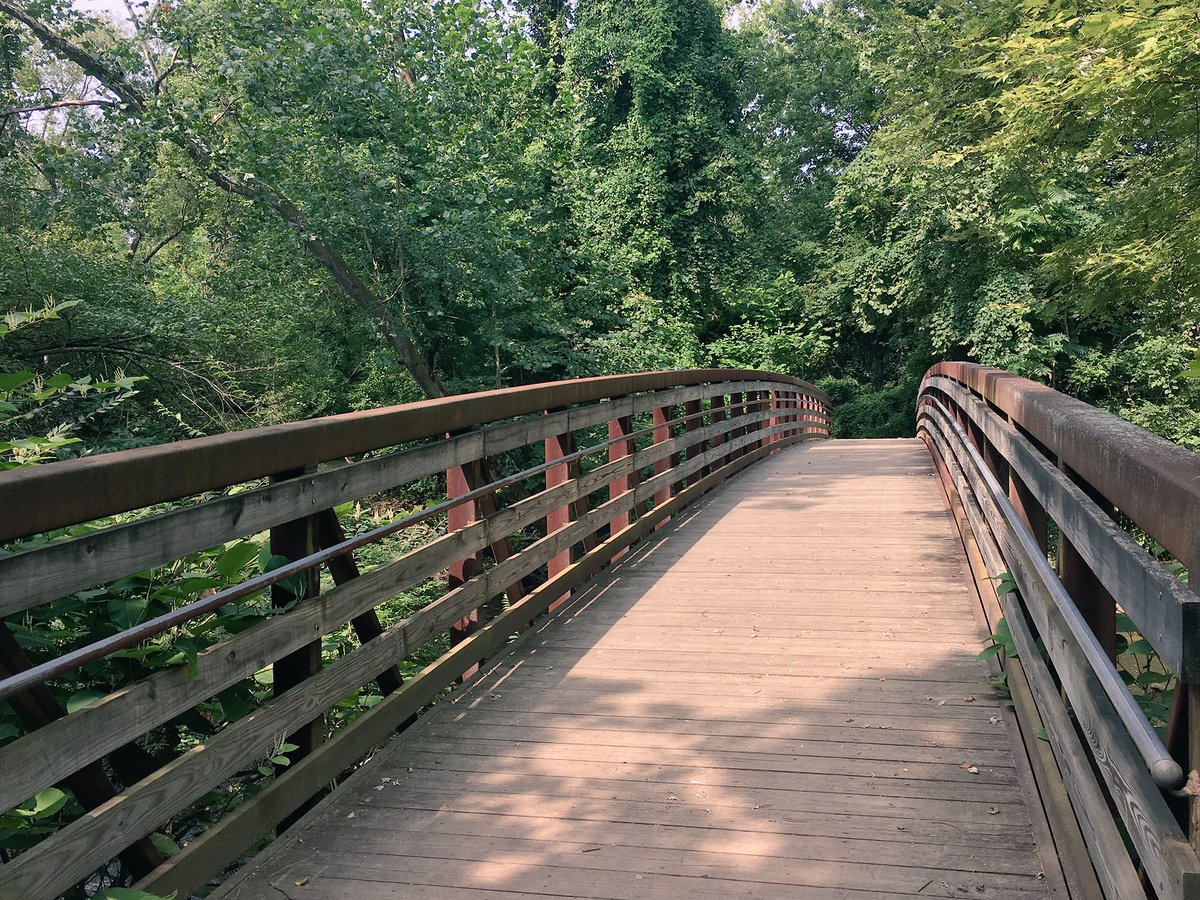NateEppink's tweet photo. #Akron mini-adventure: Schumacher and Valley Link trails to the Towpath Trail and back @metro_parks @TowpathTrail #cascadevalley https://t.co/2wg9xquRG7