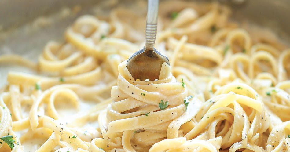 LesgourmetGuys's tweet photo. Aprende a preparar "Cazuela de pasta a la parmesana" fácilmente con esta sencilla receta https://t.co/I95TdEPS08 https://t.co/mKDl3o6chk