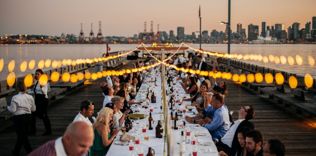 No pier strolling today, closed for the Dinner on the Pier event #NorthVan https://t.co/iToht9fSKL