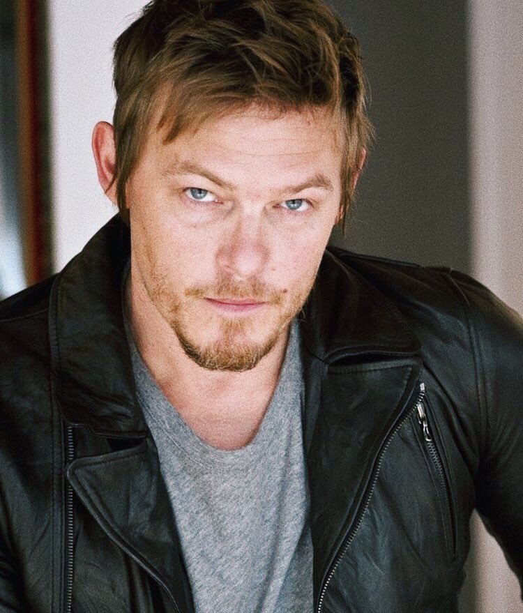 norman reedus
- king of looking good
- most beautiful eyes i've ever seem
- every hairstyle fits perfectly on him
- he's a work of art