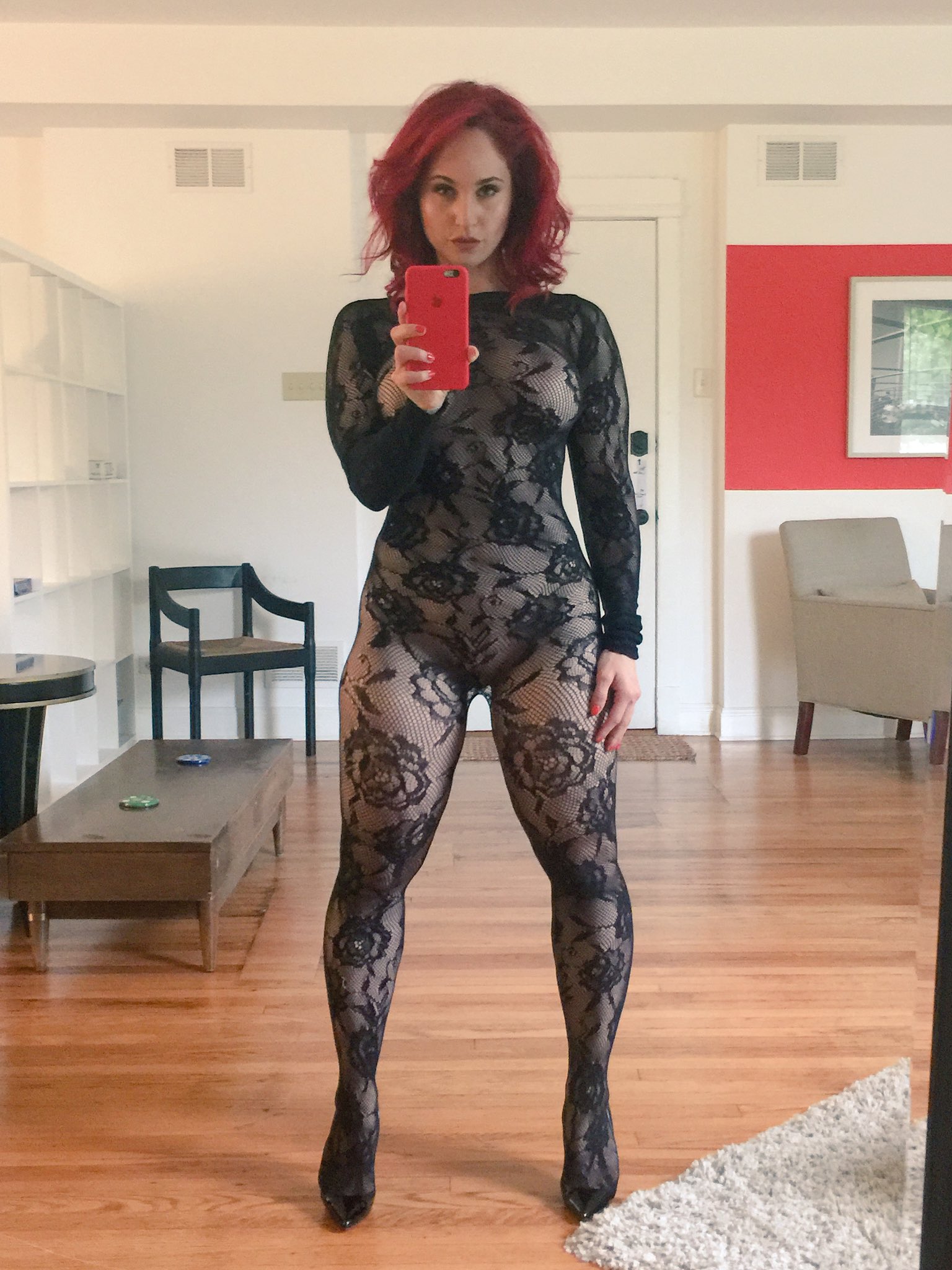 Domina Andrea Rosu: SFOakland on X: Working my #lace #bodysuit for my  next look t.coGC8CsAY49Z  X