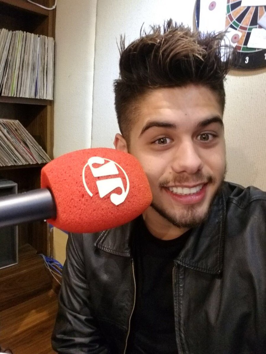 zefelipecantor's tweet photo. Foto exclusiva pra vcs!! ❤️❤️❤️❤️ https://t.co/yfeqCjseBK