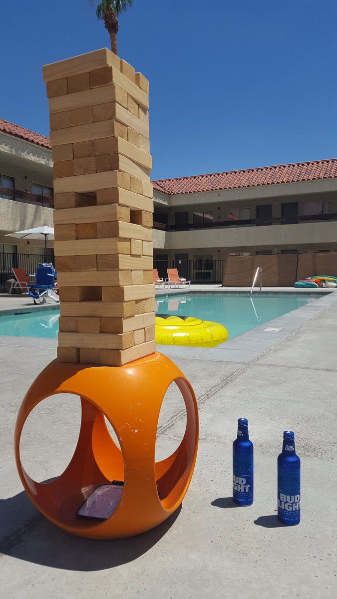 #ThursdayThoughts Is it Friday yet? #atthemonroe #PalmSprings