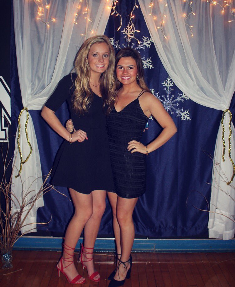 allisonedelen's tweet photo. Happy happy birthday @sjmccarty14💗💗 hope 19 treats ya well:))) love ya lots sj😘😘 https://t.co/EgSx3wFjer