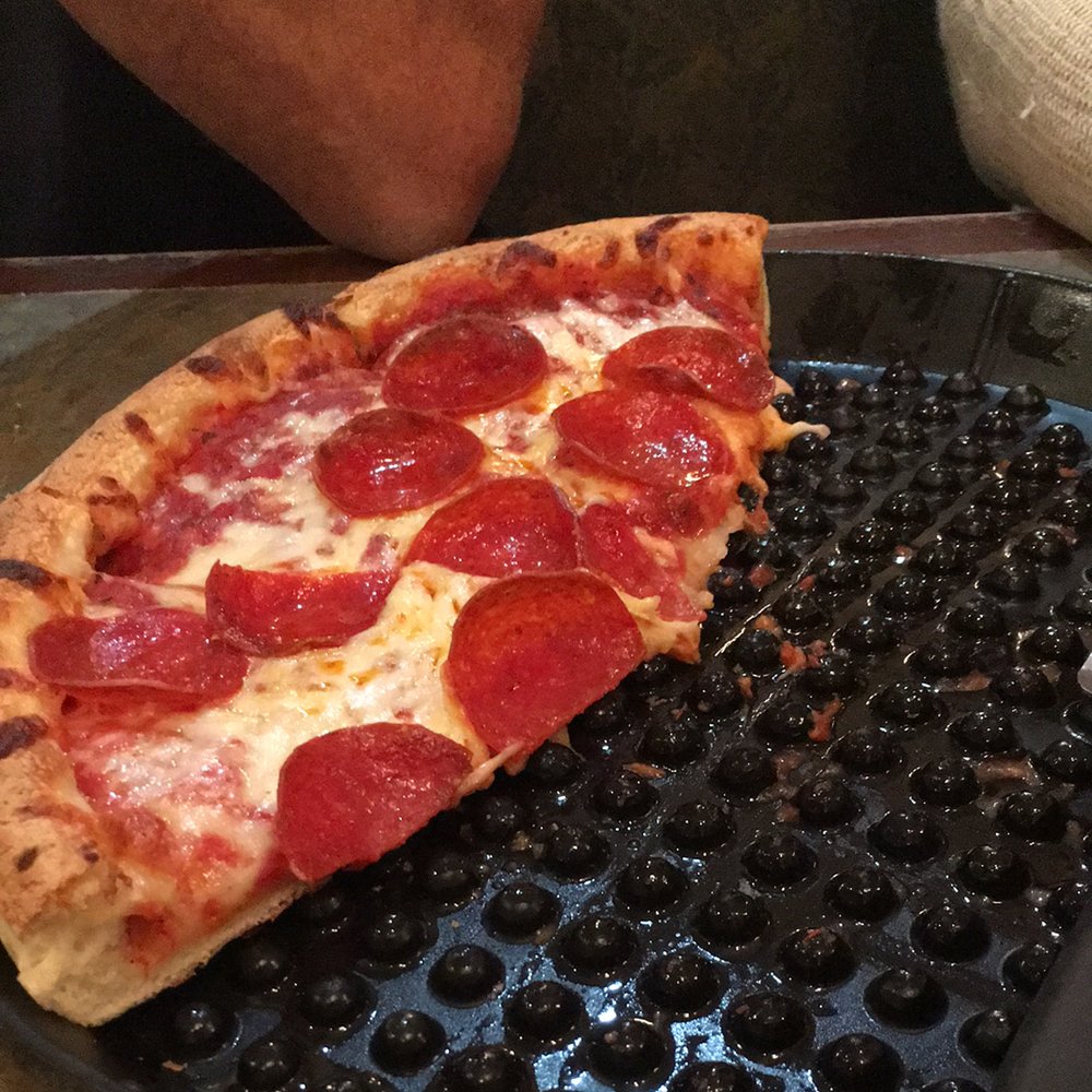 bwill1050's tweet photo. .@MiltonsPizza @getStealz https://t.co/wsYKgQGLRR