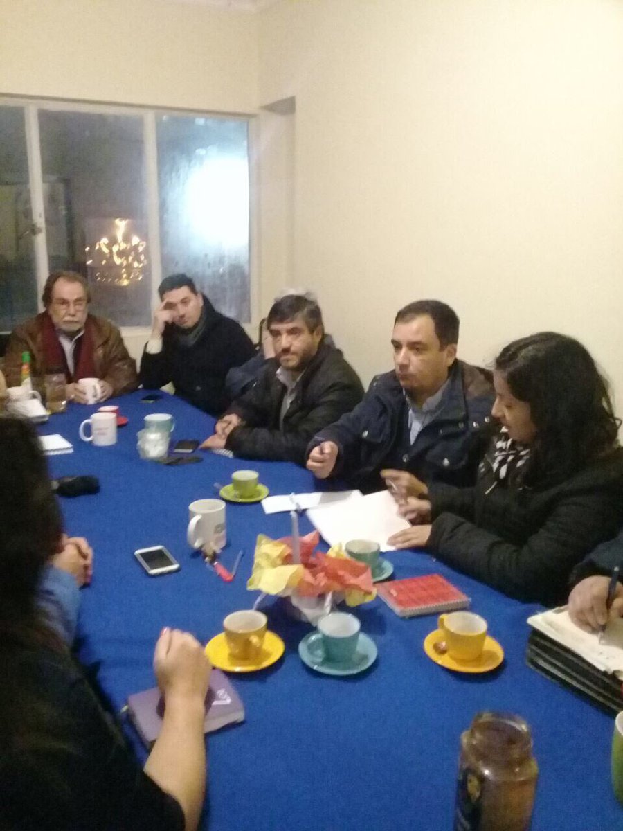 unidadRDK's tweet photo. Sesión del comando regional por Guillier de la Región del Biobio. https://t.co/HM6bR8EFY0
