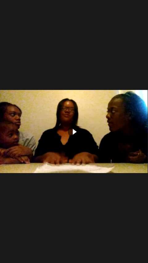 I don't like how they're looking at me 😱😂😂