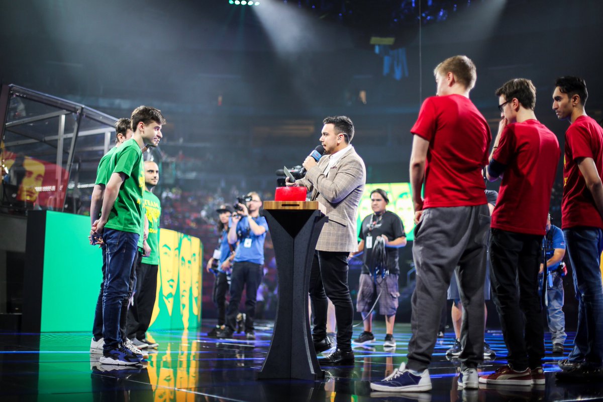 Dota 2 On Twitter Ten Of The Best Dota Players In The