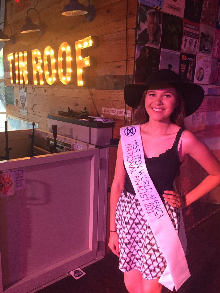 Thank you <a href="/tinrooforlando/">Tin Roof Orlando</a> for having me as your #regular tonight.