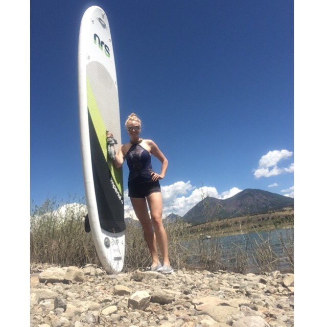 AlexHallART's tweet photo. One more vacation day before I work through the weekend! #cheerscolorado #SUP https://t.co/QD6mT4RICs