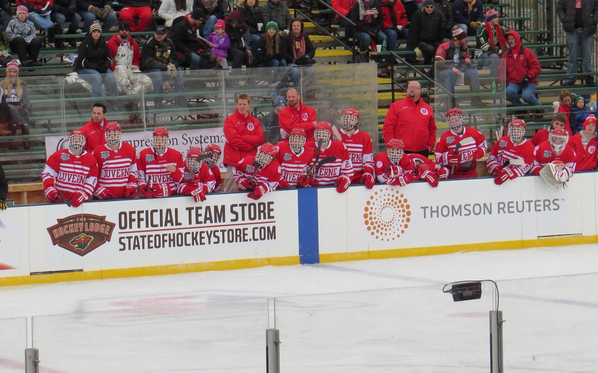 Excited to welcome Derrick Brown back to the <a href="/USAHockeyMN/">USA Hockey MN</a> team as District 5 Head Coach! Announcement: ow.ly/24NV30egvnX