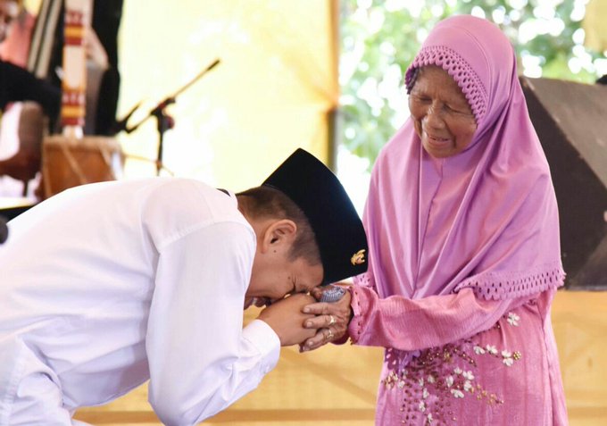 Kata Kata Bijak Ki Sunda Dedi Mulyadi Cermin Pemikirannya