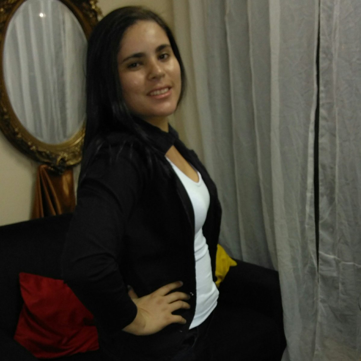 paulafe00919482's tweet photo. #NewProfilePic https://t.co/uMeSmydxld