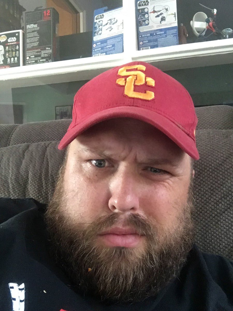 IR23GWHS's tweet photo. @_mythogenesis_ No. No I have not. What the HELL are you talking about? #FightOn #USC #TributeToTroy https://t.co/18bFo1jUwi
