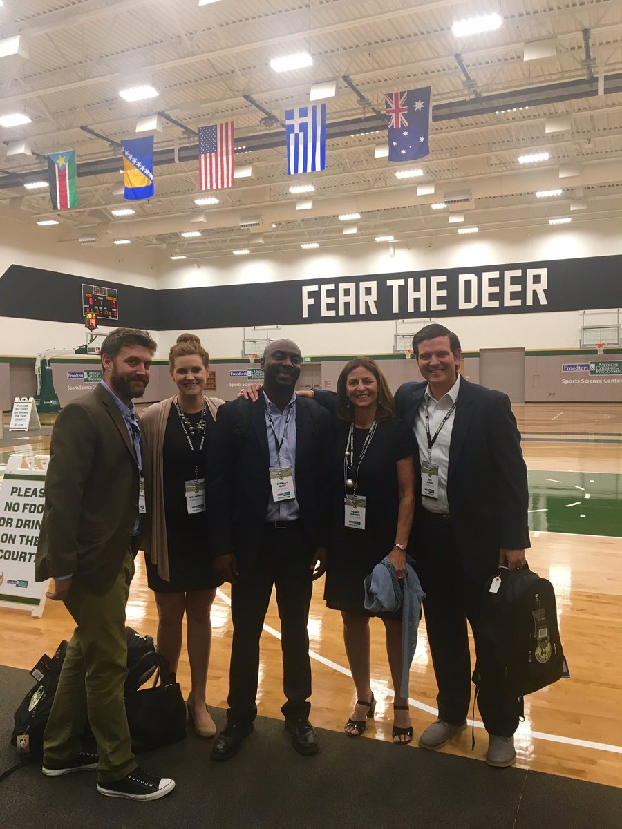 Brothers Interiors tweet media