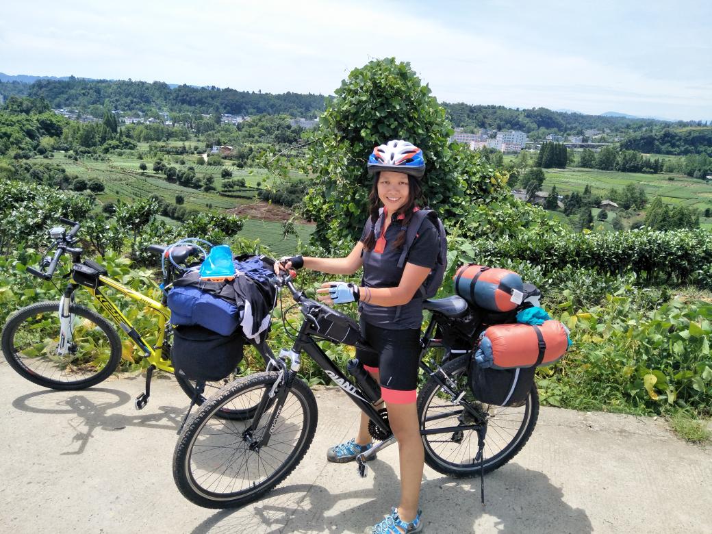 annaloanlin's tweet photo. Bikepacking for 1500km, 15 mountains, from sea level to 4800m height! The journey is tough, but I am tougher!
#loanlinc1m #win4youth #Tibet https://t.co/I7b9t4SpZ0
