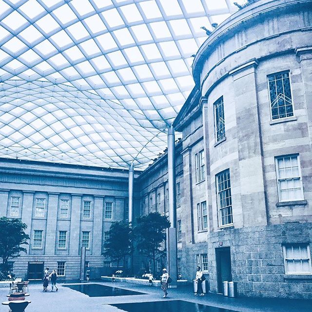 LouderBrand's tweet photo. Super cool courtyard at the National Portrait Gallery https://t.co/MWglH8GW8q