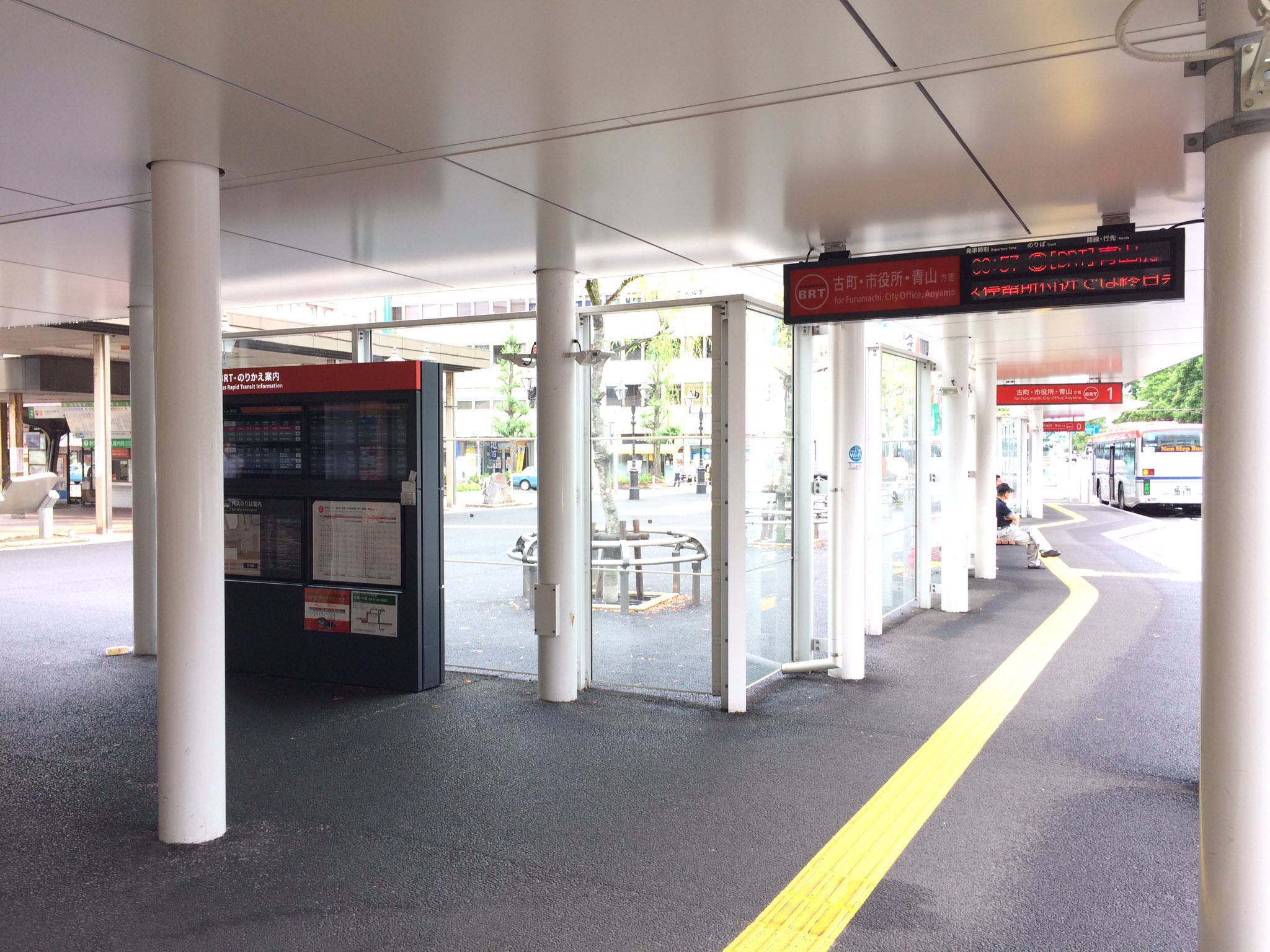 Yoshi 新潟駅 Brtのりばのled発車標 外字表示ありで気に入った T Co 2pg64iiqq7 Twitter