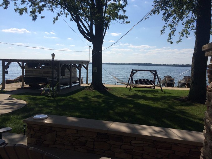 I wanna be back on vacation lol https://t.co/UZMhVMQWnA<a href="/tag/selfie"class="tags"><span>#selfie</span></a><a href="/tag/lol"class="tags"><span>#lol</span></a><a href="/tag/madness"class="tags"><span>#madness</span></a>