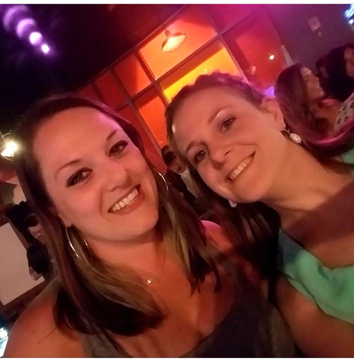 TarHeelChick83's tweet photo. #howlcharlotte #howlitv https://t.co/Zqnss4dV4t