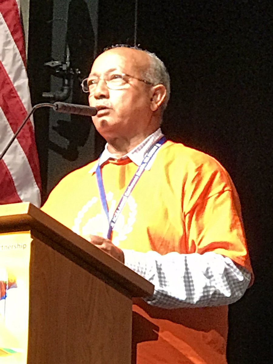 Ghidewon's tweet photo. Alazar Abraham updating on status of ECCCC Oakland, CA to members of #NCEAConference2017 #YPFDJConference2017 https://t.co/0MUZFM9INu