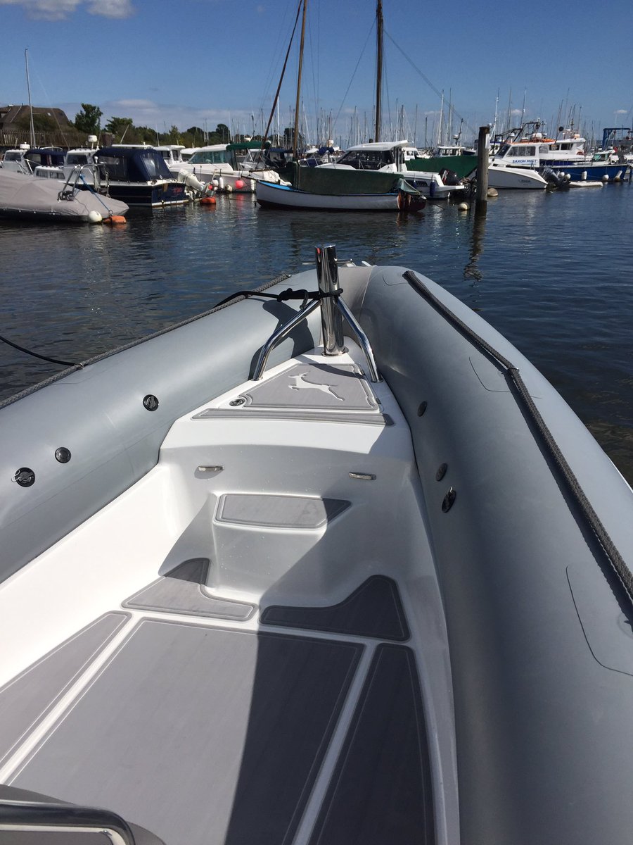 Azara Marine tweet media
