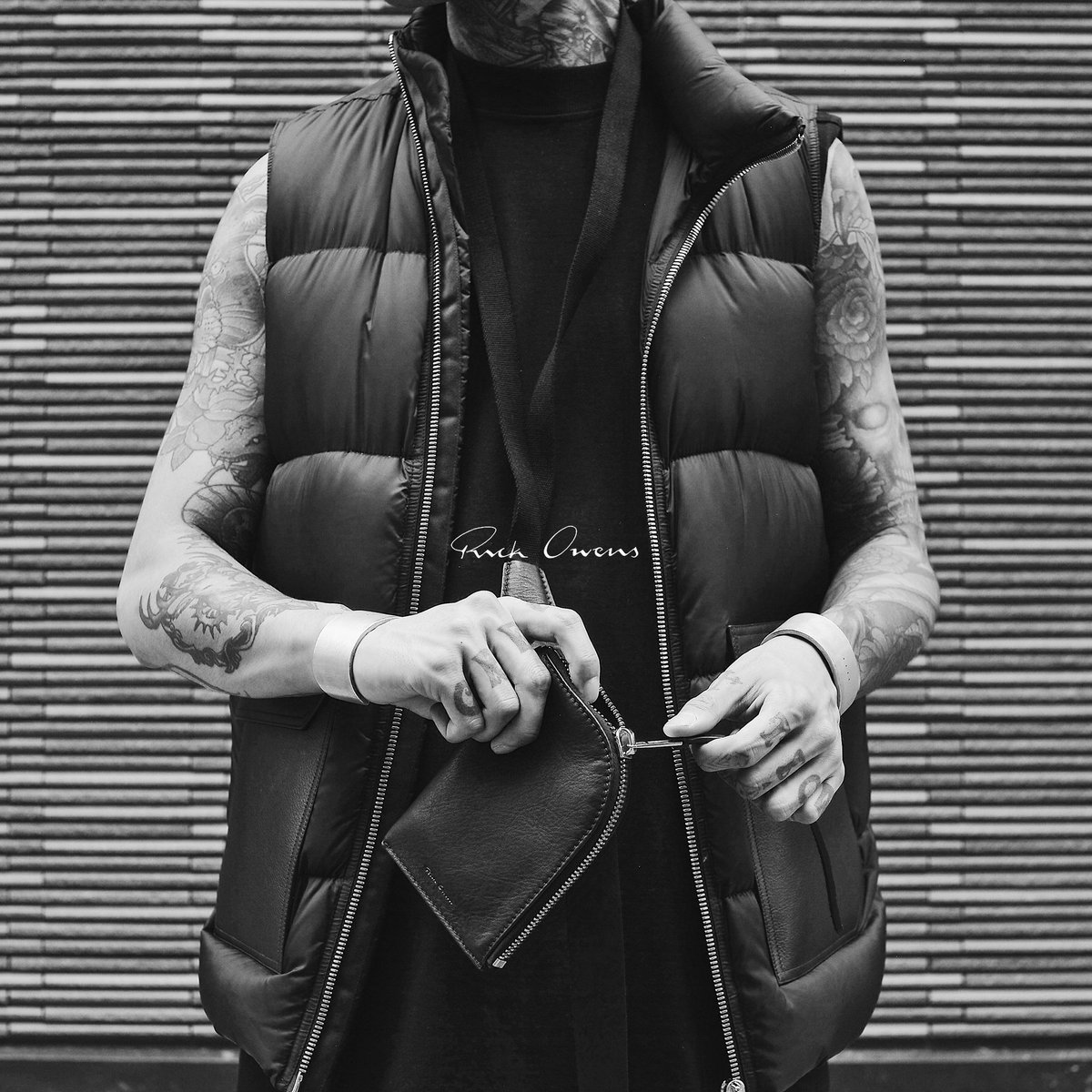 なネックス RICK OWENS リックオウエンス ネックストラップウォレット げのレザー