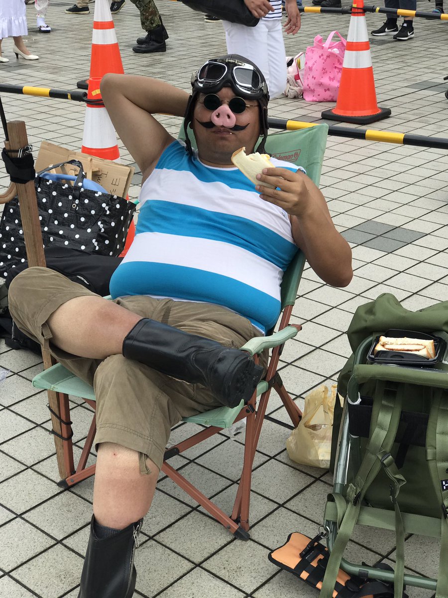 C92コスプレ 1日目 叶姉妹にファミチキ先輩 バジリスクタイムなどネタ勢いっぱい Fgoも大盛り上がり Togetter C92コスプレ 1日目 叶姉妹にファミチキ先輩 バジリスクタイムなどネタ勢いっぱい Fgoも大盛り上がり Togetter