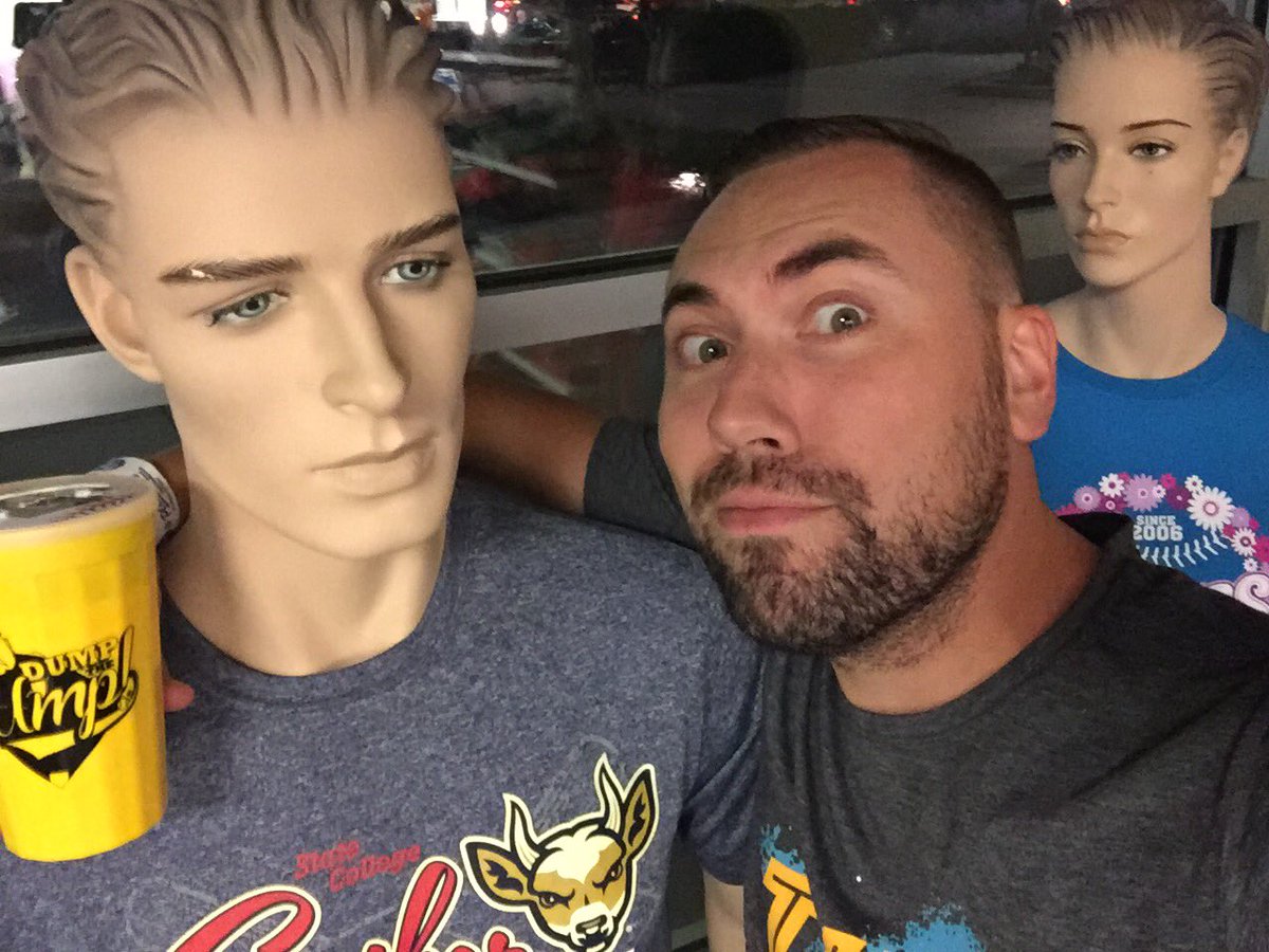 DumpTheUmpGame's tweet photo. Met some new friends at the @SCSpikes game! You guys talked my ear off tonight! #baseball #bff #milb #sweetdudes https://t.co/2Lw0D3TdfD