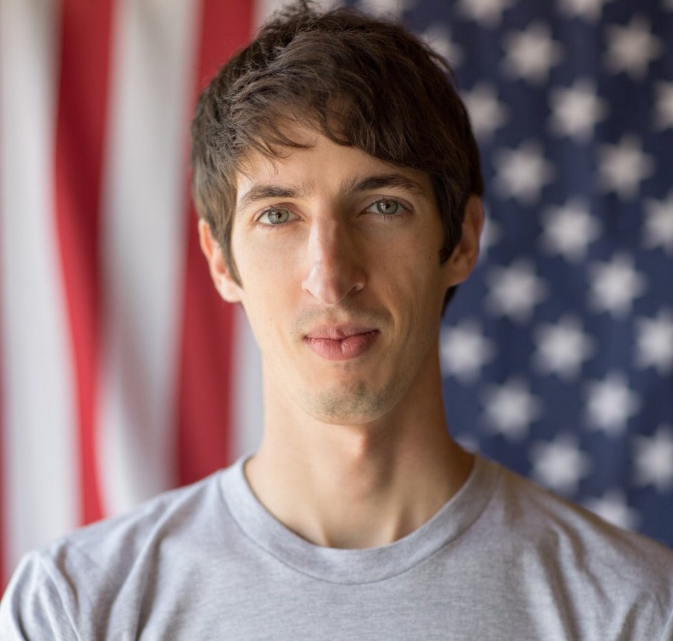RealJamesWoods's tweet photo. This man was summarily deprived of his livelihood for daring to think an unpopular thought. The country in which this happened was the USA. https://t.co/8ShZ6sriIj