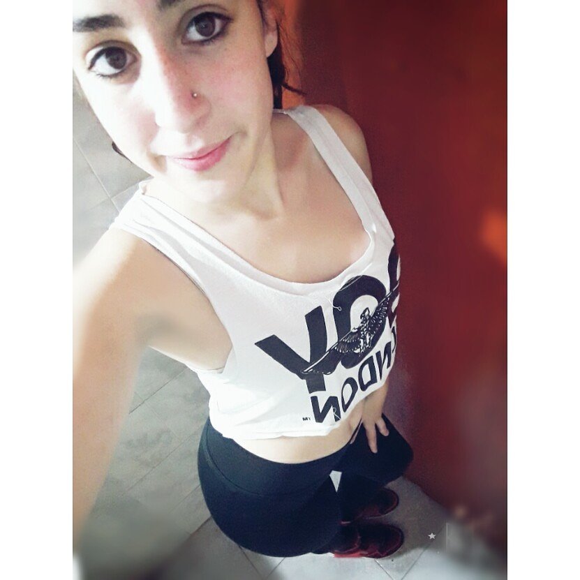 CarinciMaii's tweet photo. Dile Que Yo Me Se Tu Posen Favorita♫♪😍
-
#DeRecien😘 https://t.co/DUnYscPR6m