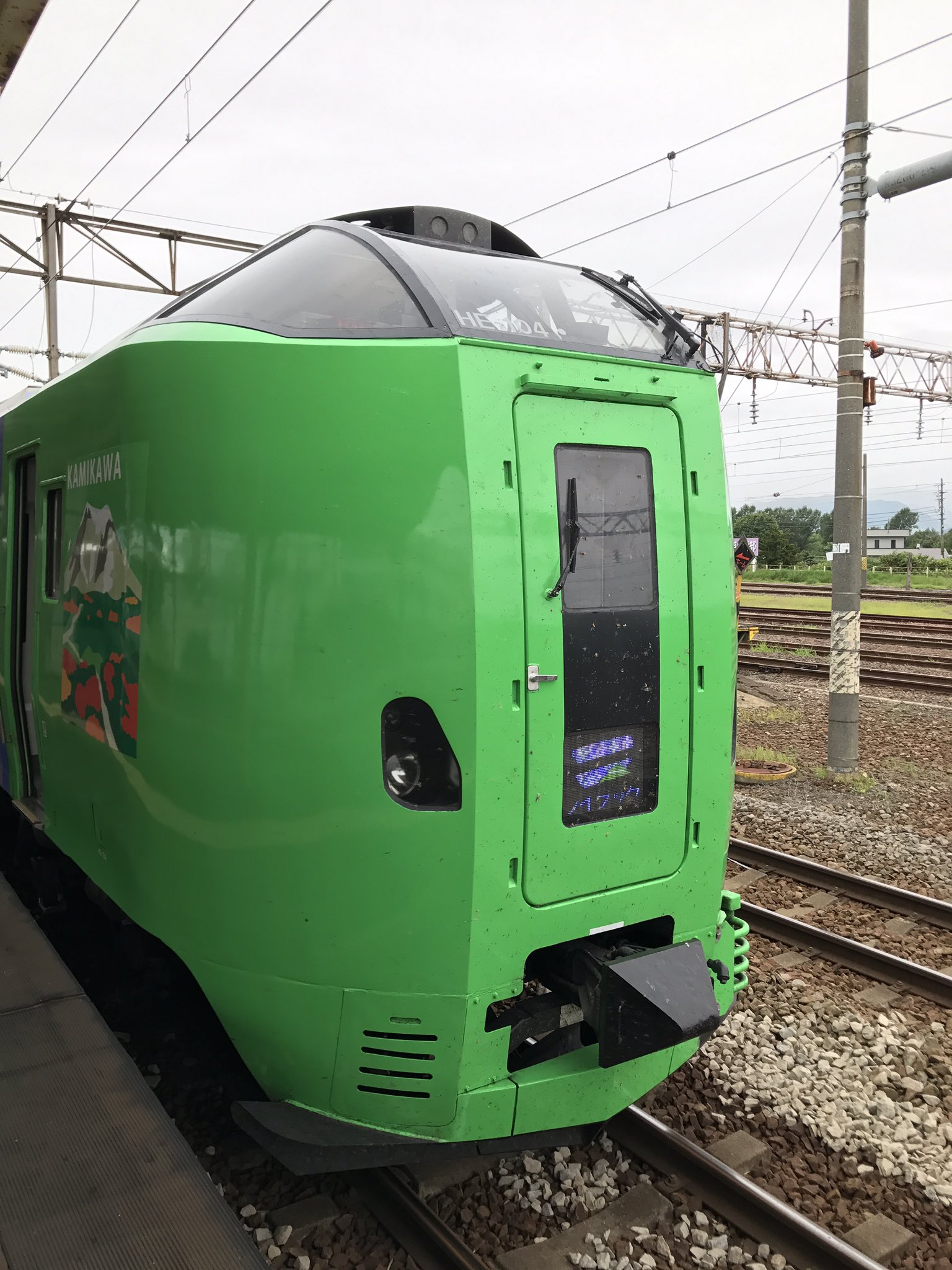 かがやくごったん 3016mライラック16号 He 104編成 上川ラッピング車両 スーパー白鳥用の7系0番台と1年振りの再会 車内内装は変わらず 1時間半程度の乗車のため グリーン車はガラガラ 自由席と指定席の座席は同じ形なので 1000番台カムイu